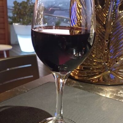 Glass Red Wine