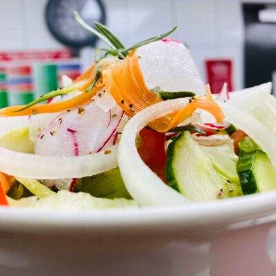 Seasonal Garden Salad (2)